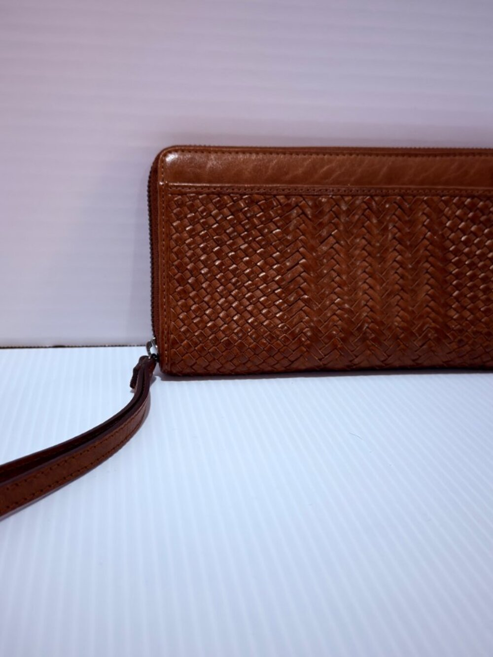 Woven Brown Leather Wallet - Picture 2 of 6